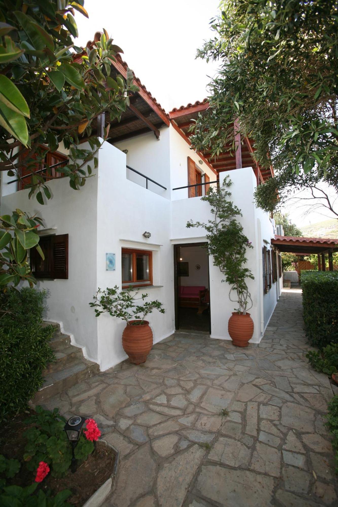 Anemoesa Apartment Batsi  Exterior photo